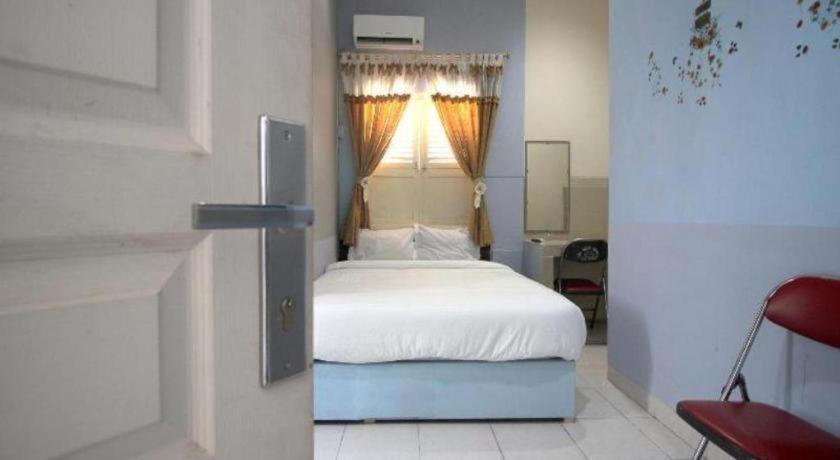 Oyo 1448 Kartini Residence Syariah Bandar Lampung Zewnętrze zdjęcie
